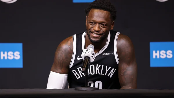 Randle recalls lessons learned as a veteran