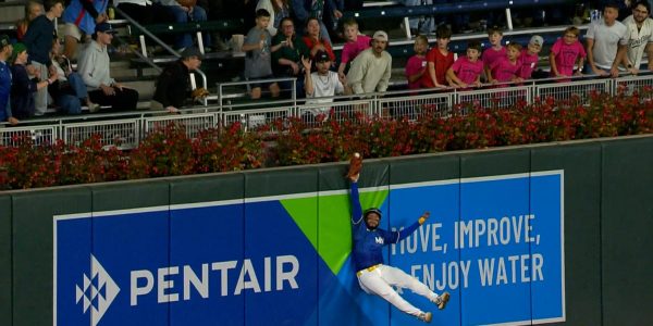 Oh my, Rodriguez! Twins’ No. 5 prospect robs a hit with some signature flare