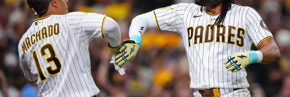 King, dingers power Padres in G1 rout at frenzied Petco