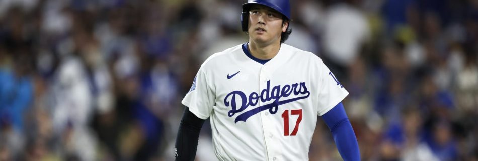 Ohtani singles in first AB off IL as Dodgers near full strength