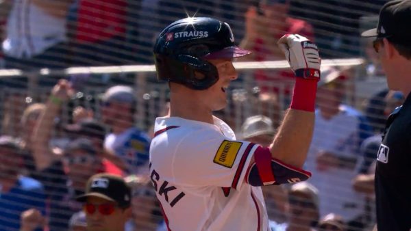 Mike Yastrzemski’s RBI single