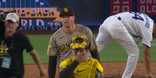 Padres clinch 3rd straight postseason berth as they seek 1st World Series title