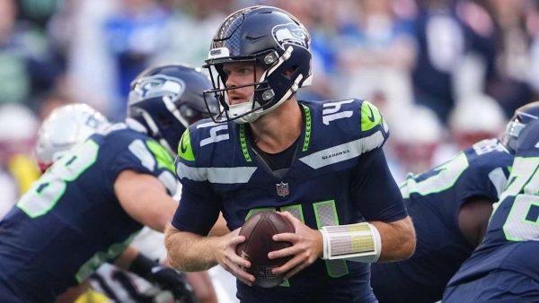 Sam Darnold (glute) to return Sunday for Seahawks vs. Commanders