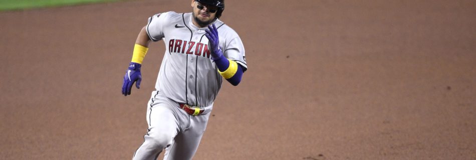 NL batting leader Moreno scratched from D-backs’ finale