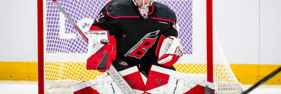 Kochetkov signs 2-year, .9 million contract with Hurricanes