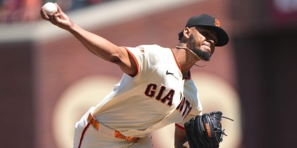 Doval rejoins Giants after being claimed on waivers