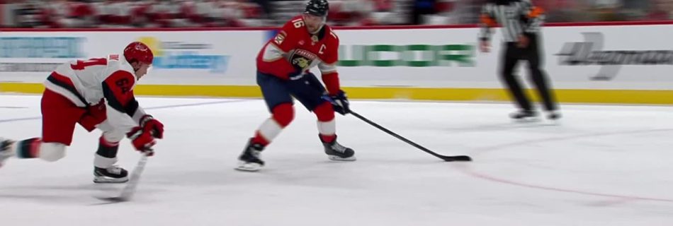Tkachuk, Barkov team up on goal