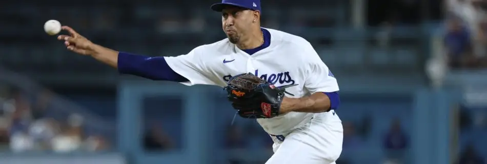Díaz likely to pitch low-leverage innings as he vies for postseason spot