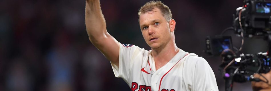 Ex-Yankee Gray takes ball in Game 2 with Red Sox on the brink