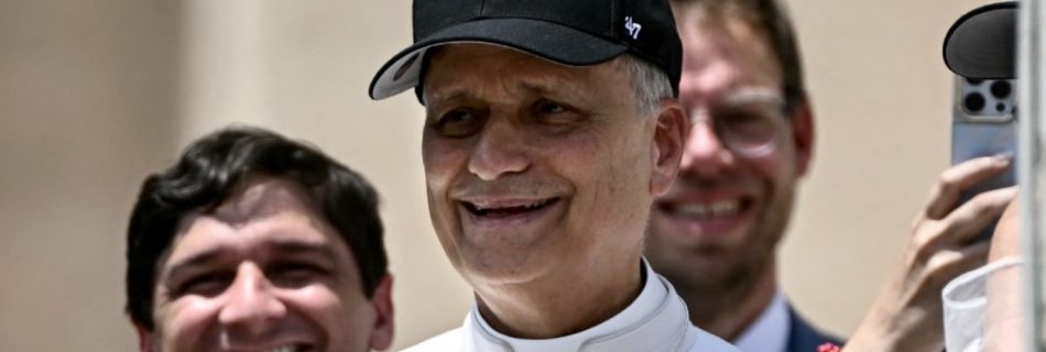 ‘Great things happen in Chicago’: Pope Leo XIV on White Sox making playoffs