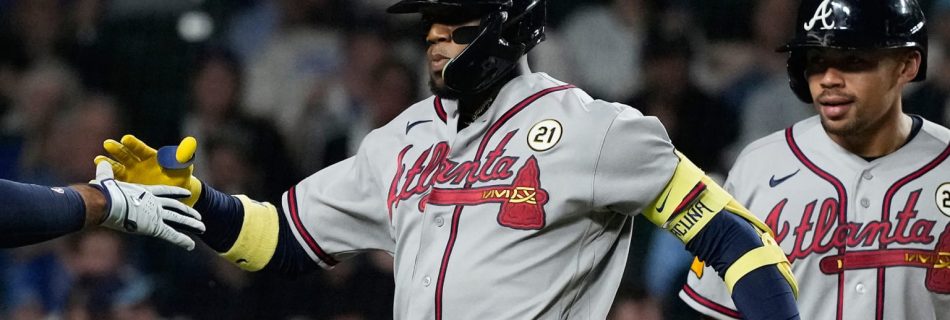 Acuña, Albies go yard as Braves inch closer to NL East title