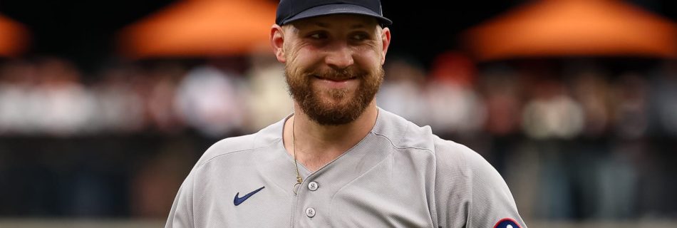 96 mph and feeling good, Crochet closes in on return