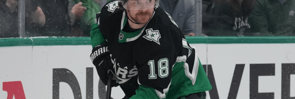 Steel signs 4-year, .8 million contract with Stars