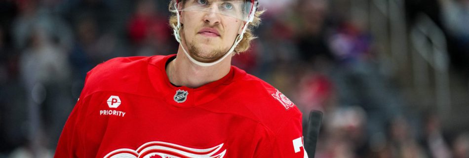 Edvinsson practices with Red Wings despite not signing contract