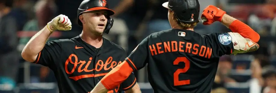 Alonso uncorks another long ball to help complete sweep, heartfelt visit to Queens