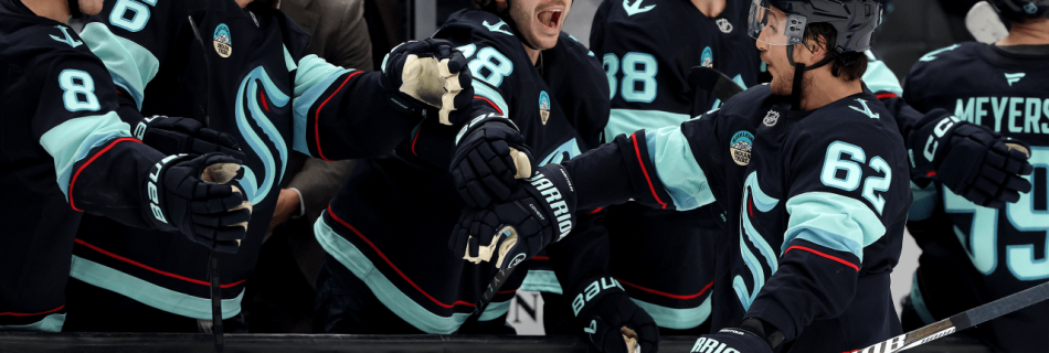 Montour scores in final minute, Kraken recover to edge Maple Leafs
