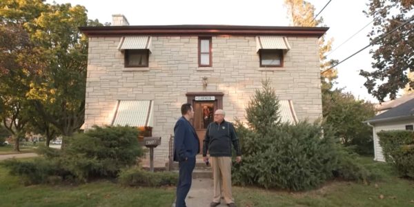 This lifelong Brewers fan walks to EVERY home game (yes, even the World Series)
