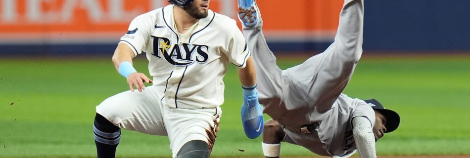 Rays get jump as Yankees tie dubious mark with 3-error first