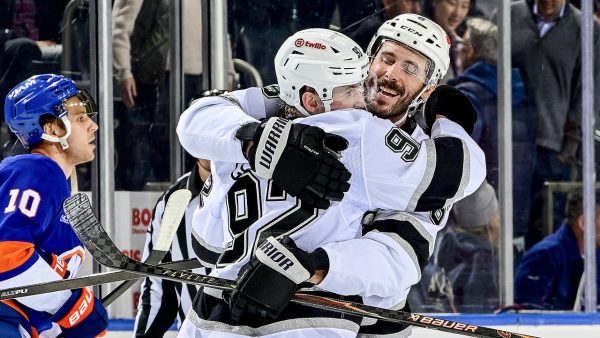 Clarke scores in OT, Kings recover to defeat Islanders
