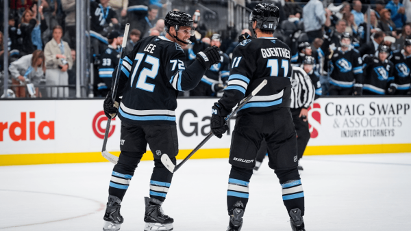 Mammoth set tone in opener, show they’re ready for high expectations Mammoth set tone in opener, show they’re ready for high expectations