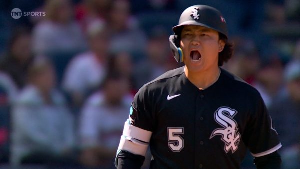 Munetaka Murakami’s two-run home run Munetaka Murakami’s two-run home run