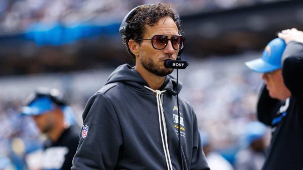 Mike McDaniel takes responsibility for Chargers’ poor offense in 0-3 start: ‘I’m not living in hope’