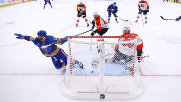 Zucker starts off Sabres with PPG Zucker starts off Sabres with PPG