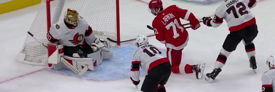 Larkin buries one from out front