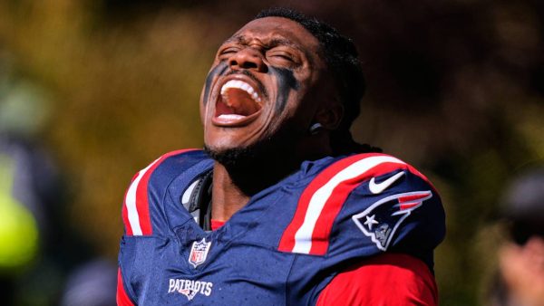Patriots WR A.J. Brown admits his ankle is not fully healthy after IR stint: ‘I’m pushing through’ Patriots WR A.J. Brown admits his ankle is not fully healthy after IR stint: ‘I’m pushing through’