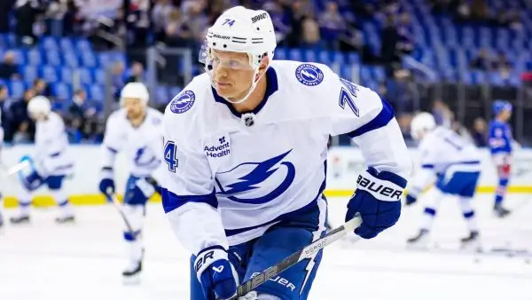Facing Capitals for first time with Lightning will be ‘weird’ for Carlson Facing Capitals for first time with Lightning will be ‘weird’ for Carlson