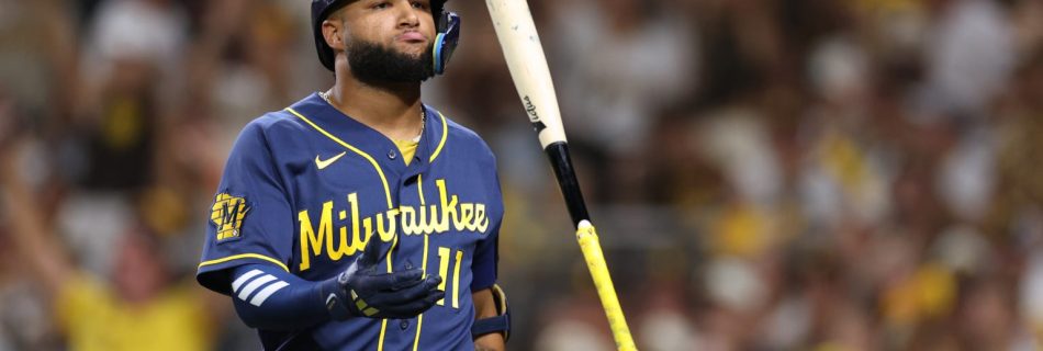 No sweep, Crew sets sights on closing out Padres in Game 4