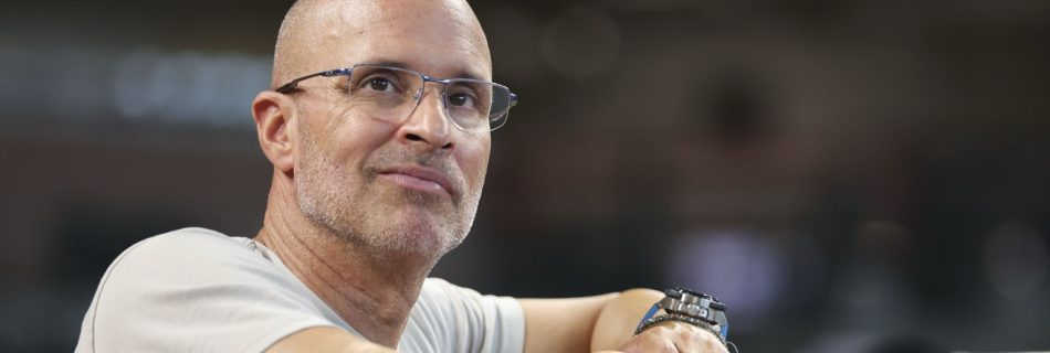 Mariners considering Espada for manager vacancy (source)