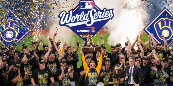 Milwaukee Public Schools to close for Brewers’ championship parade