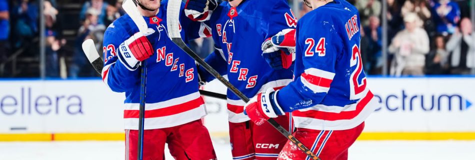 Gavrikov nets game opener from distance