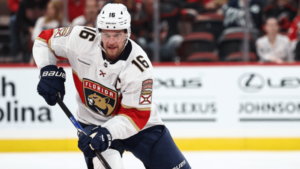 Barkov leaves in second period for Panthers following awkward fall Barkov leaves in second period for Panthers following awkward fall