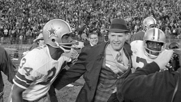 Cornell Green, Super Bowl-winning CB with Cowboys, dies at 86 Cornell Green, Super Bowl-winning CB with Cowboys, dies at 86