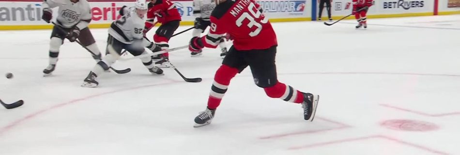 Mantha’s top-shelf snipe