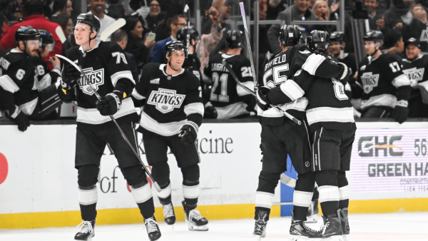 Kings blow four-goal lead in third, recover for OT win against Senators Kings blow four-goal lead in third, recover for OT win against Senators