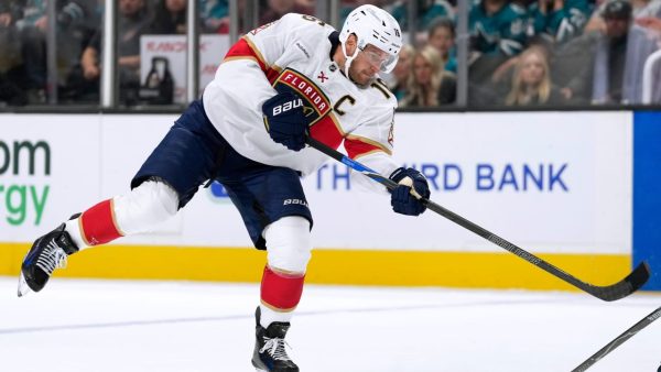 Barkov out 6-8 weeks for Panthers with lower-body injury