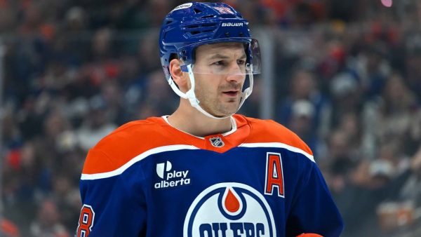 NHL Status Report: Hyman out for Oilers with neck injury NHL Status Report: Hyman out for Oilers with neck injury