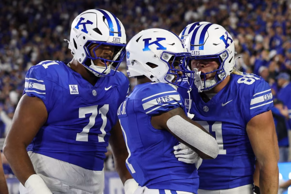 South Carolina, North Carolina, UCLA and Kentucky pull off top-25 upsets in Week 6