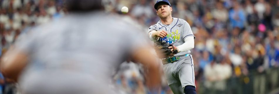 What makes Walls such a great shortstop? For one, ‘he cheats’ (kind of)