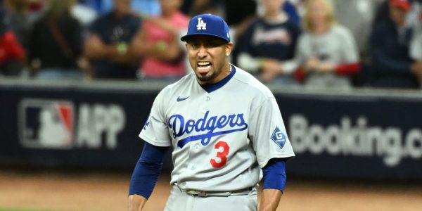 Restored faith in Díaz gives Roberts another leverage weapon entering NLCS