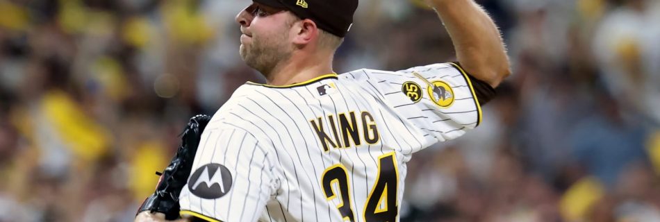 King declines player option with Padres to become free agent (source)