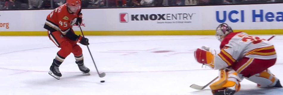 Sennecke steals and scores