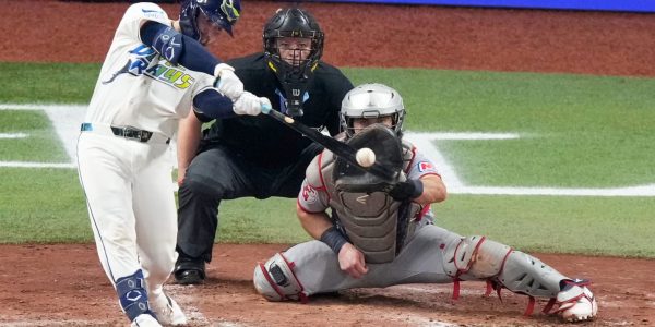 Rays pounce after Guards’ mistakes, rally in the most Rays way imaginable