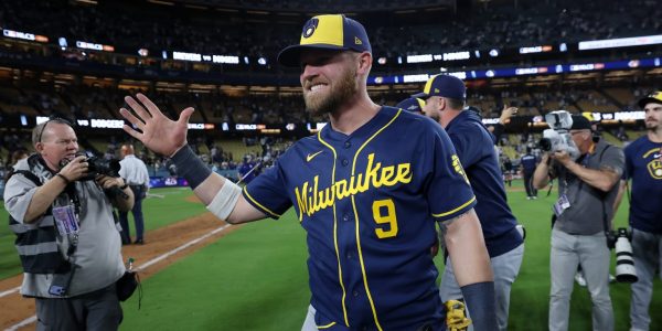 Bauers takes home NLCS MVP after series filled with signature moments