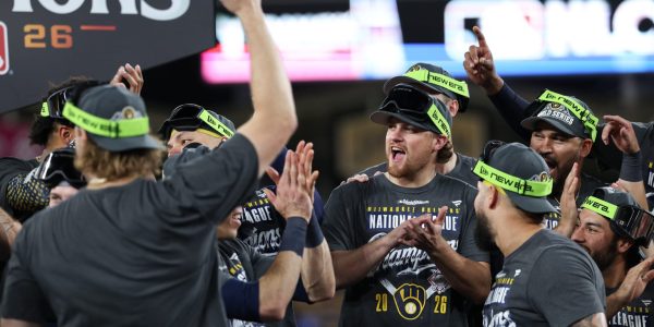 Fascinating facts and stats from Brewers’ comeback sweep