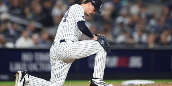 Another playoff exit extends Yanks’ championship drought to 17 seasons