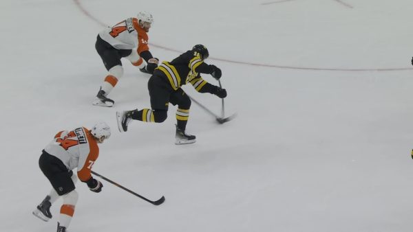 Zacha starts the scoring for Bruins Zacha starts the scoring for Bruins